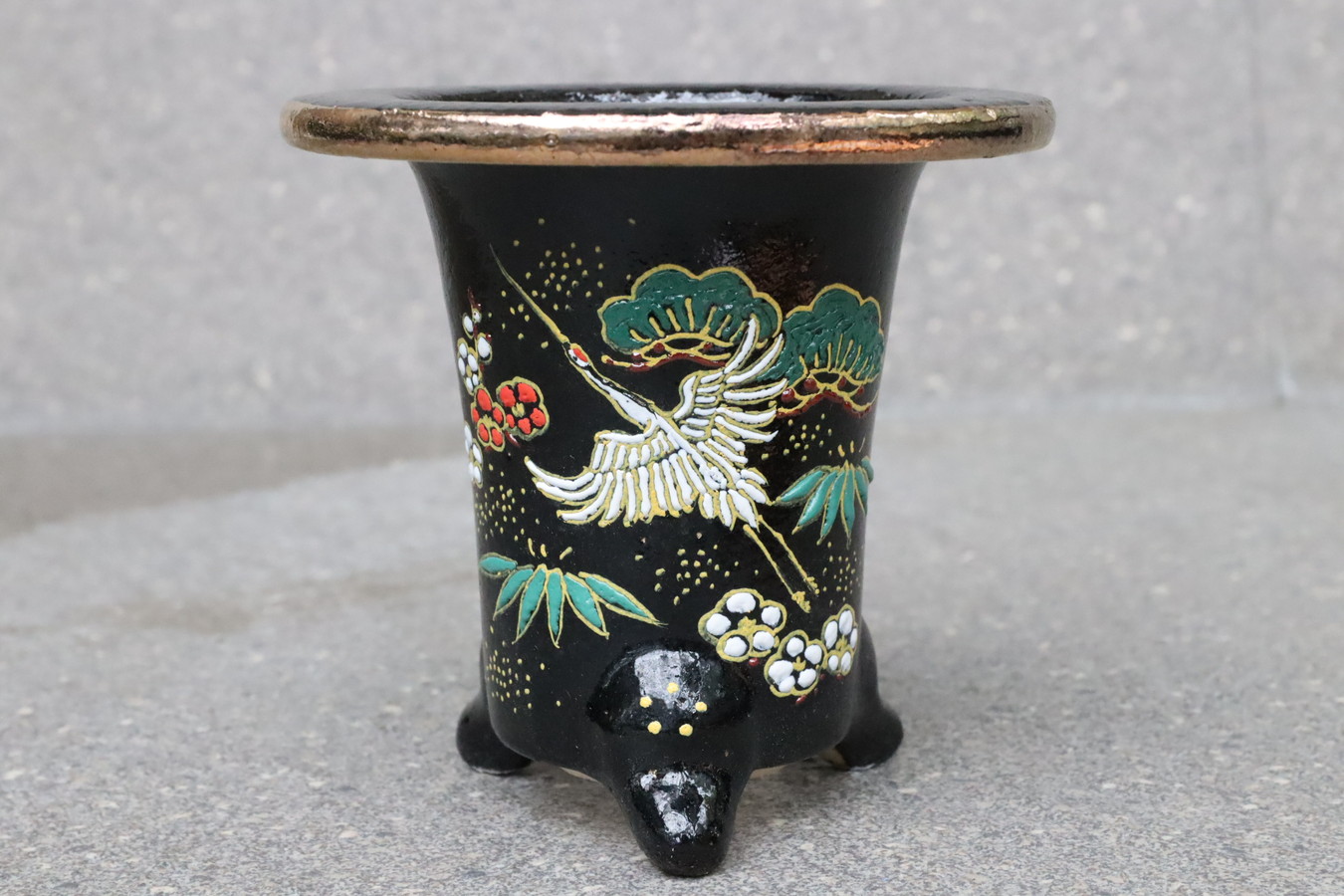 2472,松竹梅に鶴　萬年青楽鉢　 外径約10.9cm　亘サイン　【天下一植物界御礼！！！特価！！】