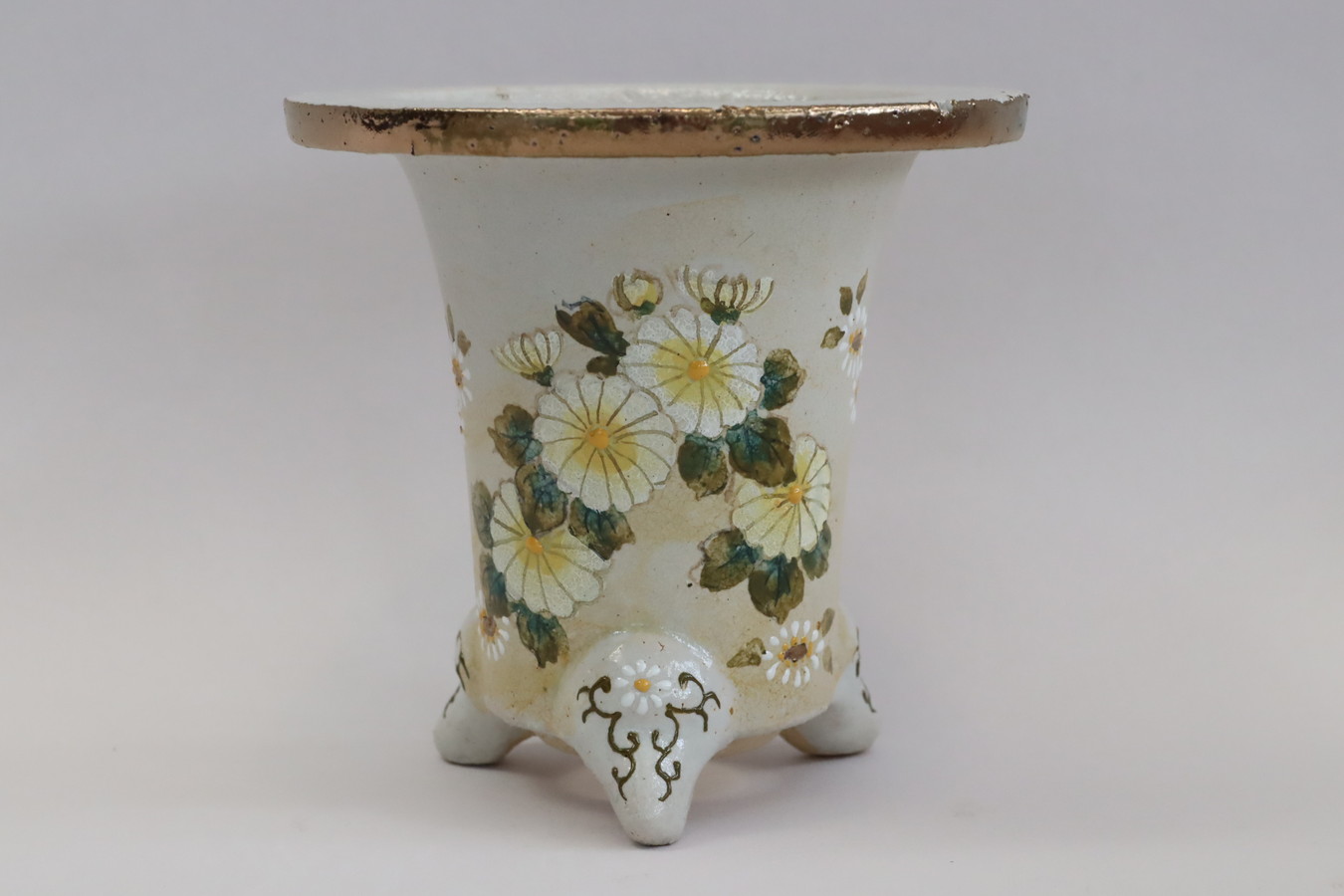 2530,花　万年青楽鉢 外径約10.3cm　梅花サイン　梅花さんにしかこの優しさ出せない