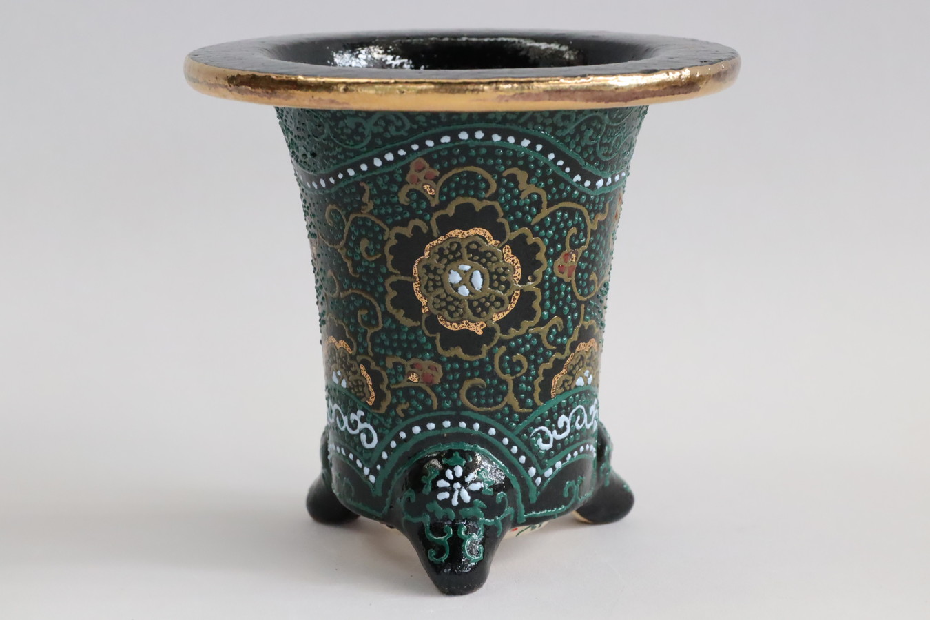 2237,華唐草　萬年青楽鉢　外径約10.5cm　梅花サイン