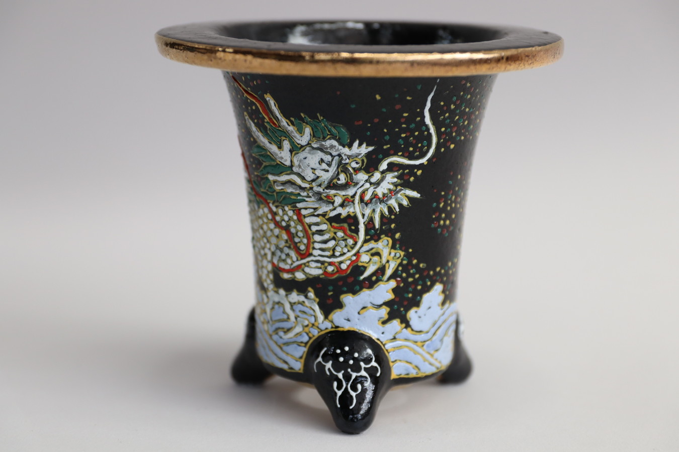 2593,海龍 楽鉢　外径約10.3cm　亘サイン　作よい