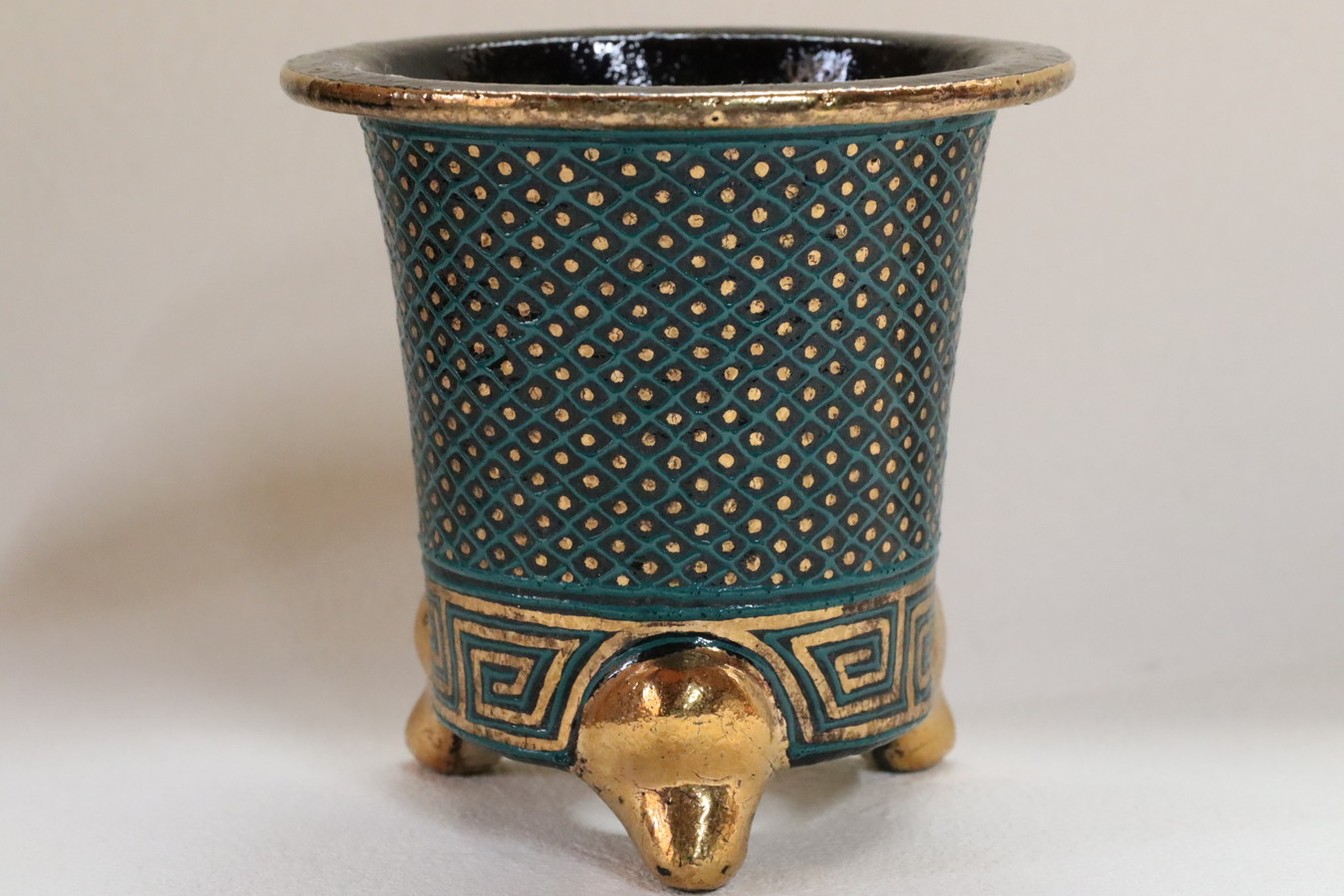 2400,古代鉢 七々子  外径約9.7cm 高さ約9.6cm 縁浅胴太珍鉢