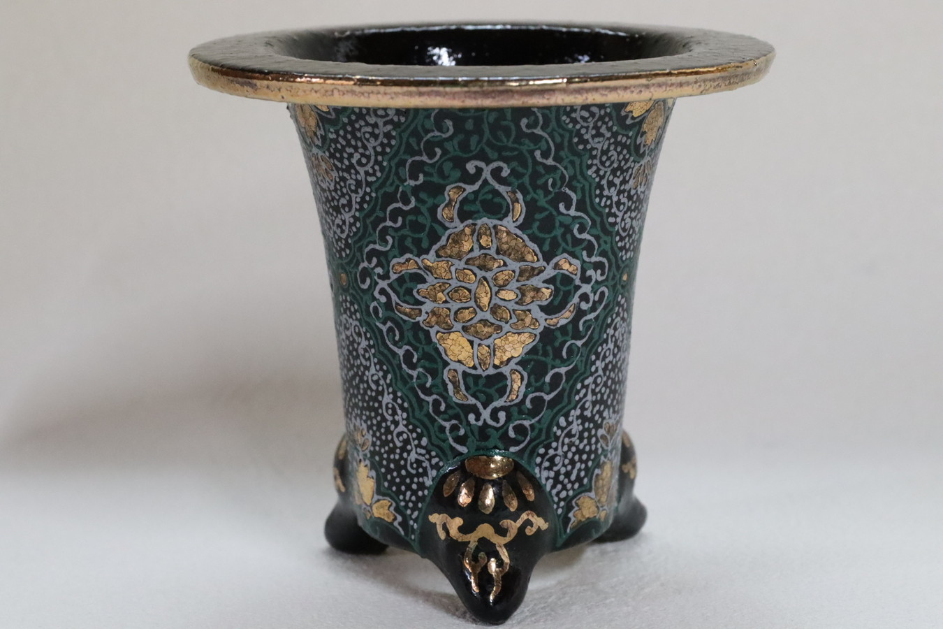 2447,瑞雲五龍華 楽鉢 外径約9.3cm 華サイン